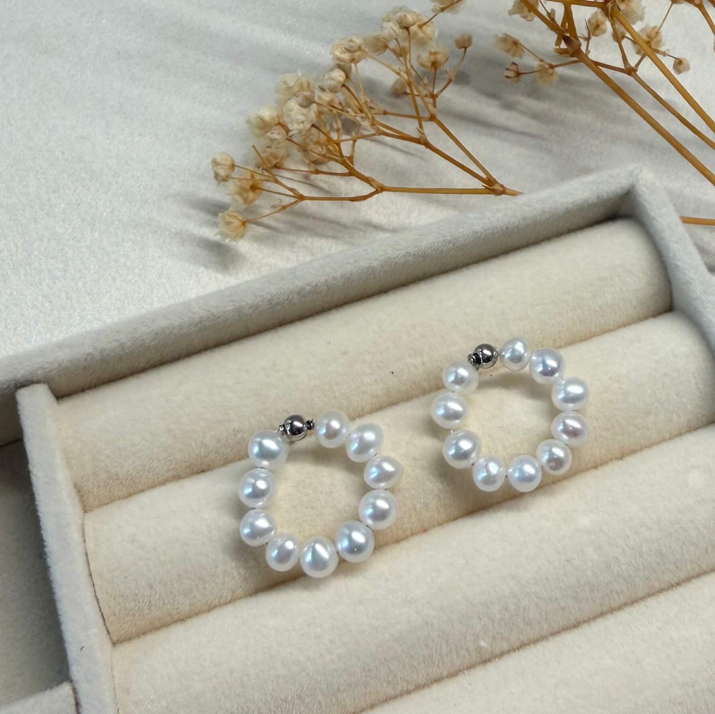 Freshwater Pearl Circle Hoop Earrings