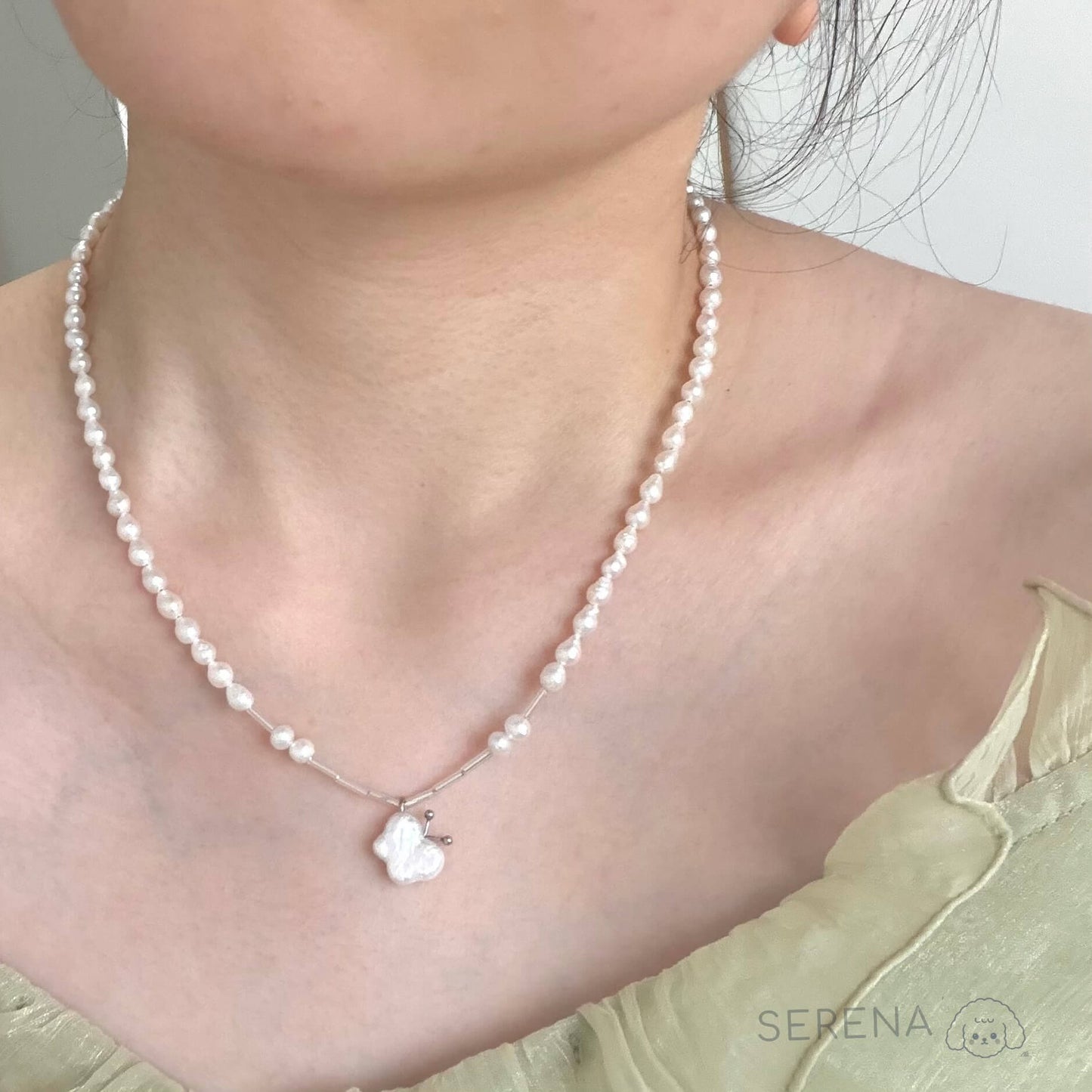 Baroque Pearl Butterfly Pendant Necklace